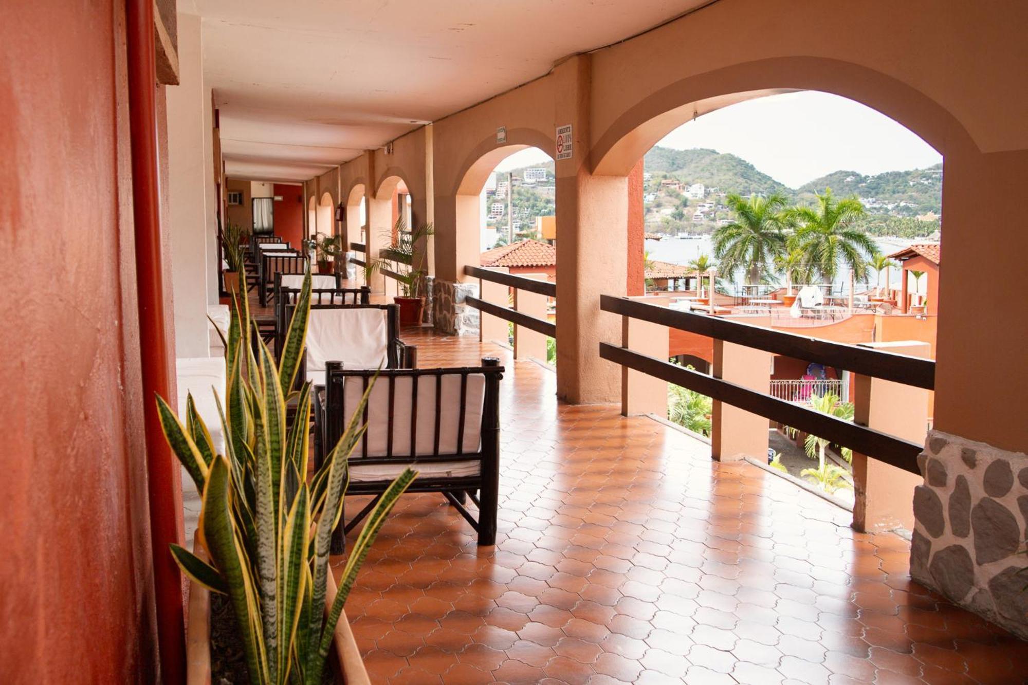 Hotel Zihua Caracol Zihuatanejo Kültér fotó