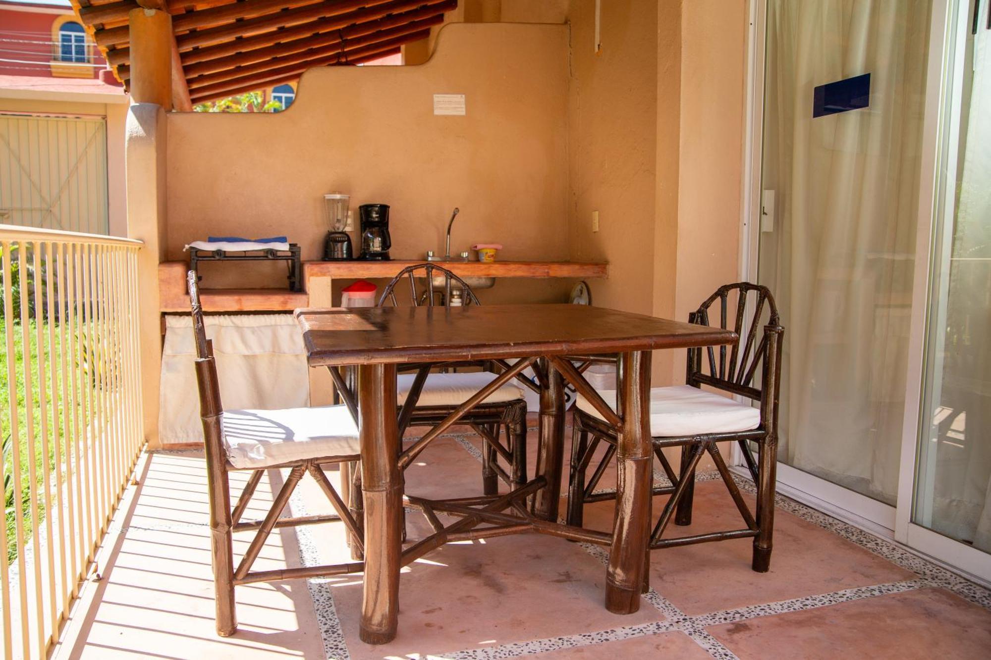 Hotel Zihua Caracol Zihuatanejo Kültér fotó