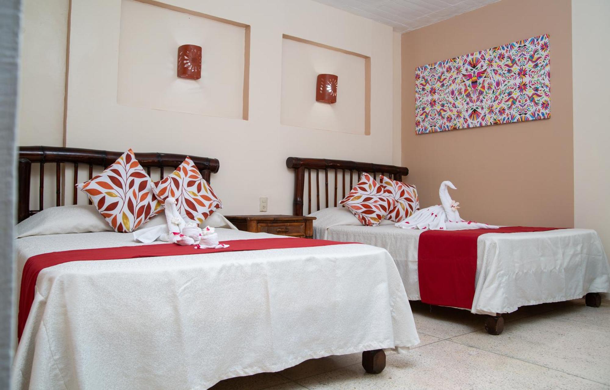 Hotel Zihua Caracol Zihuatanejo Kültér fotó